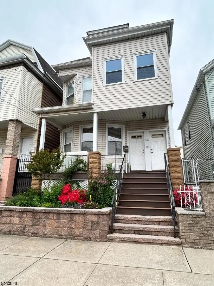 232 Franklin St, Elizabethport, NJ 07206 - #1