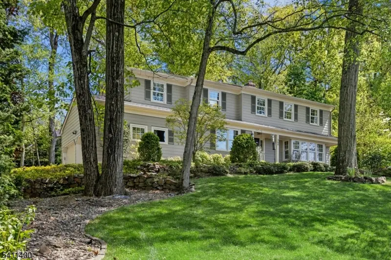 260 Lorraine Dr, Berkeley Heights, NJ 07922 - #2