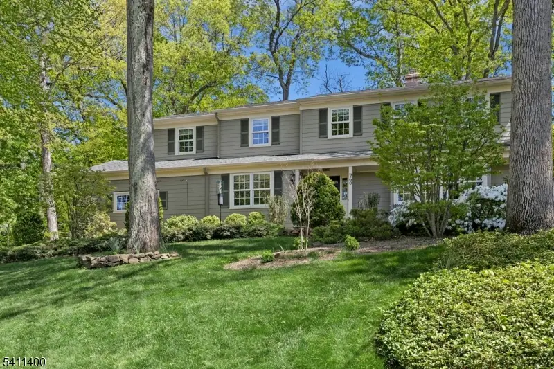 260 Lorraine Dr, Berkeley Heights, NJ 07922 - #3