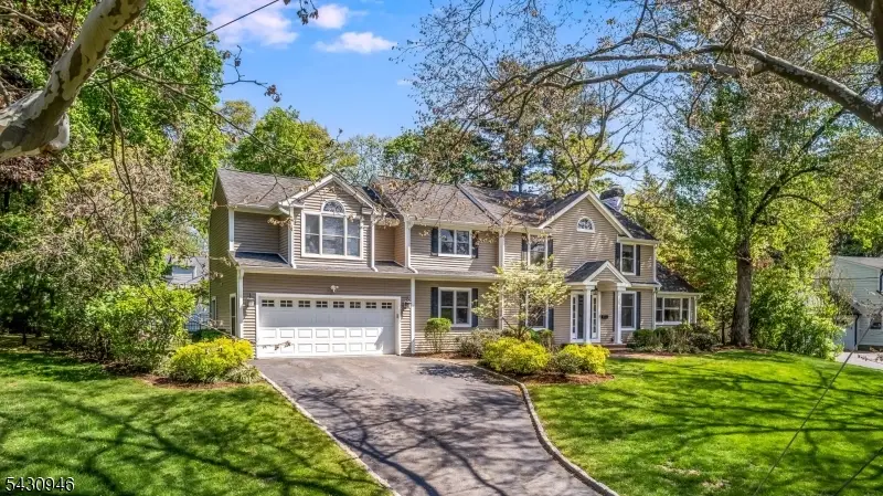 34 West Dr, Livingston, NJ 07039 - #2
