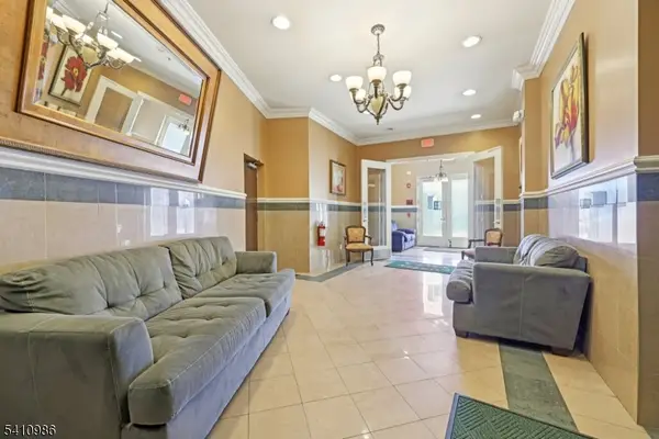 15-19 Tichenor Ln #407, Newark City, NJ 07115