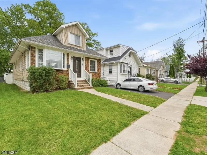 615 Spruce St, Roselle, NJ 07203 - #2