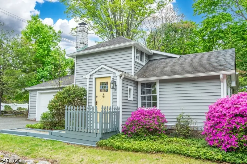 2 Cherry Tree Ln, Lake Mohawk, NJ 07871 - #3