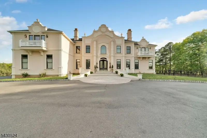 37 Robbins Rd, Millstone Township, NJ 08510 - #1