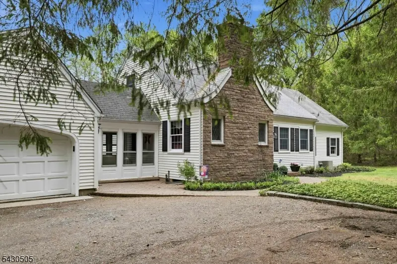 114 Upper Sunset Dr, Washington, NJ 07853 - #3