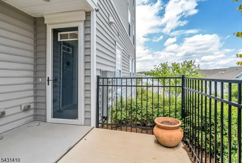 137 Aspen Dr, North Caldwell, NJ 07009 - #2