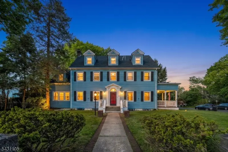 833 Salem Ave, Hillside, NJ 07205 - #1