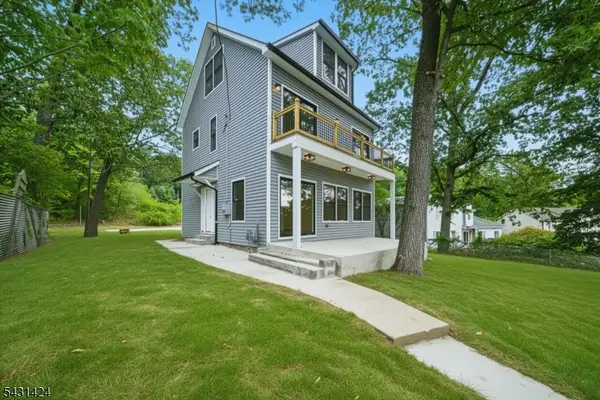 32 Alpine, Jefferson Twp., NJ 07849