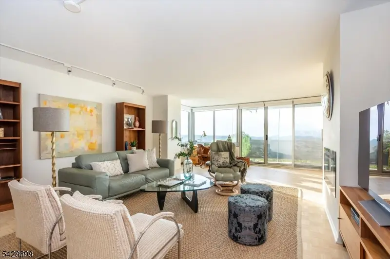 1 Claridge Dr #408, Verona, NJ 07044 - #1