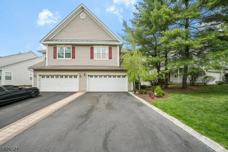 110 Warbler Dr, Wayne, NJ 07470 - #1