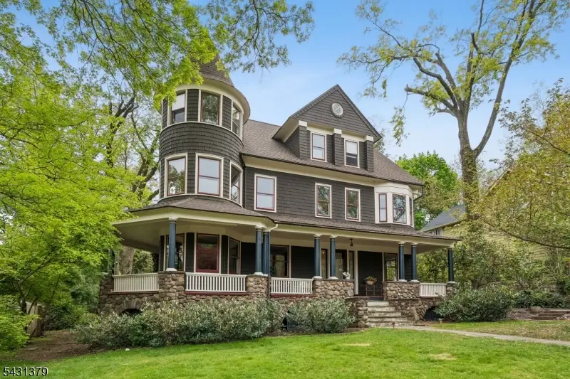 12 Claremont Ave, Maplewood, NJ 07040 - #1