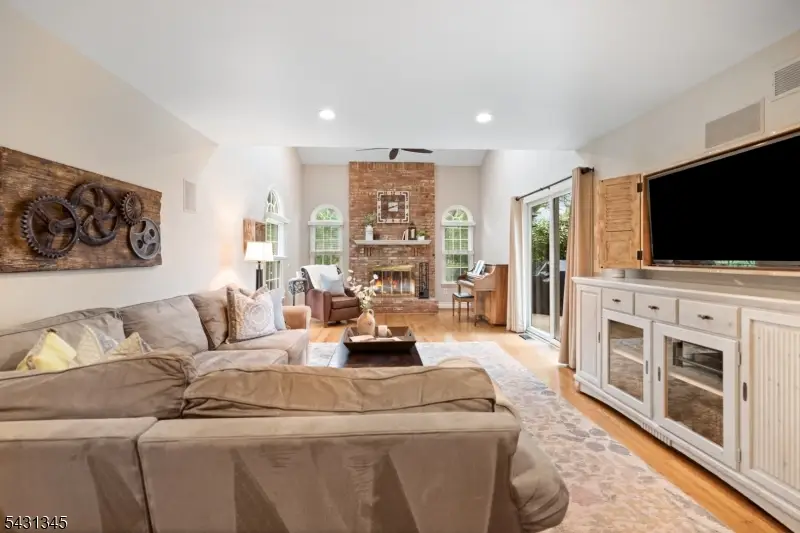 79 Wilshire Dr, Montgomery, NJ 08502 - #3