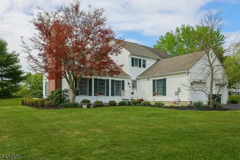 10 Plymouth Ct, Bernards, NJ 07920 - #1