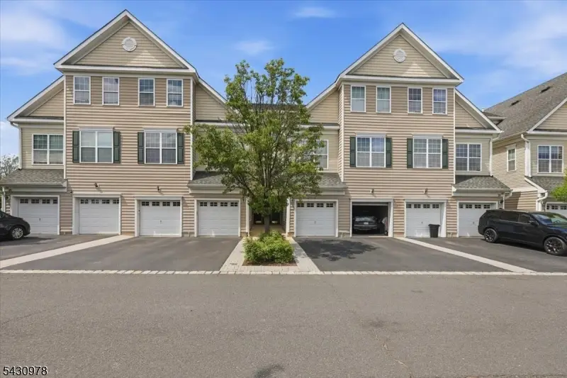 27 Patriots Path, South Bound Brook, NJ 08880 - #1