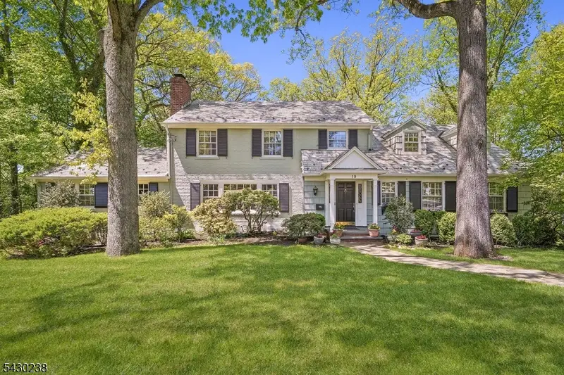 19 Greenbriar Drive, Summit, NJ 07901 - #1
