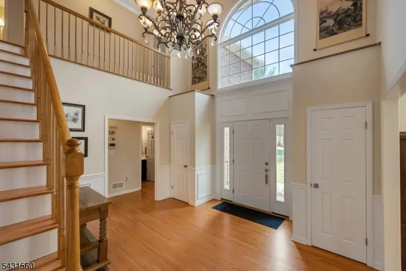 1 Bell Ct, Chester, NJ 07930 - #3