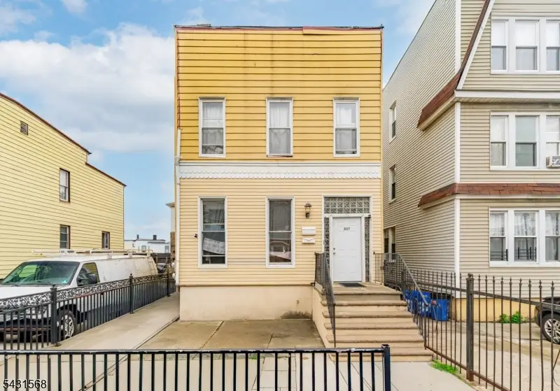 307 Old Bergen Rd, Jersey City, NJ 07305 - #1