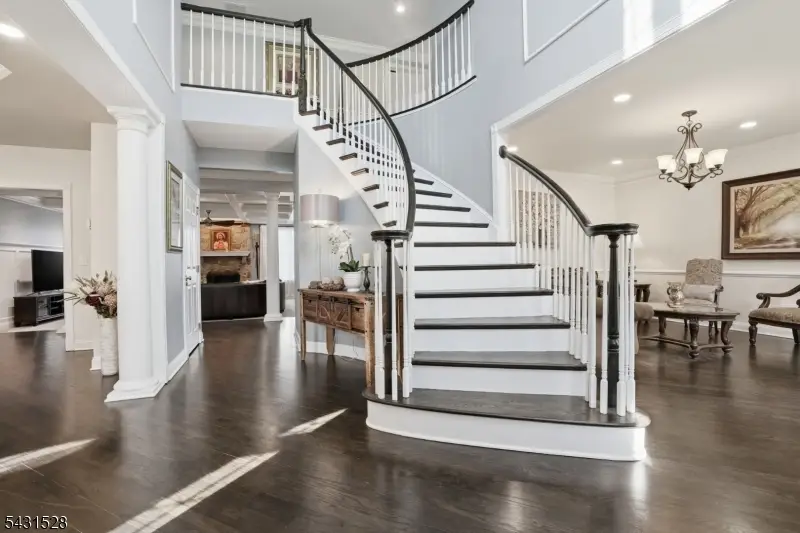 9 Christie Way, Neshanic Station, NJ 08853 - #3