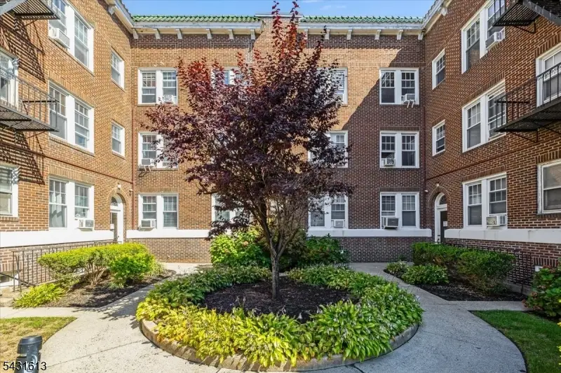 2 Altamont Ct #24, Morristown, NJ 07960 - #2