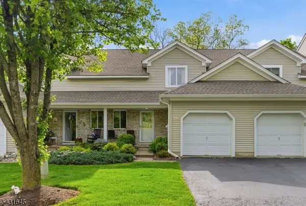 16 Pale Star Ct, Hardyston Twp., NJ 07419