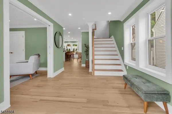 24 Overlook Ter, Maplewood Twp., NJ 07040
