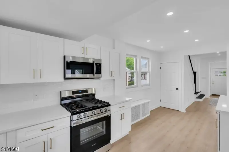 288 Harrison St, Nutley, NJ 07110 - #3