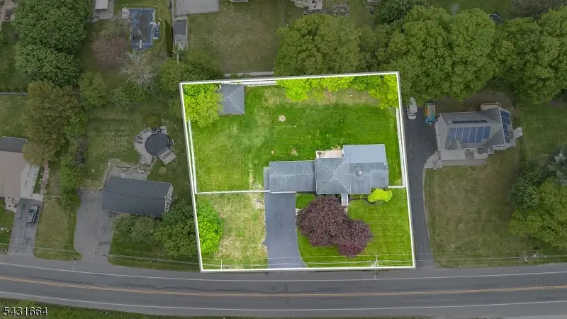 323 Main St, Ogdensburg, NJ 07439 - #3
