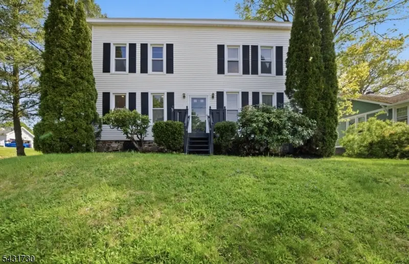 105 Main St, Lebanon, NJ 08833 - #1
