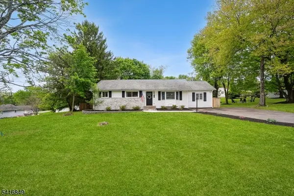 101 Sunnyview Ave West, Mansfield Twp., NJ 07840