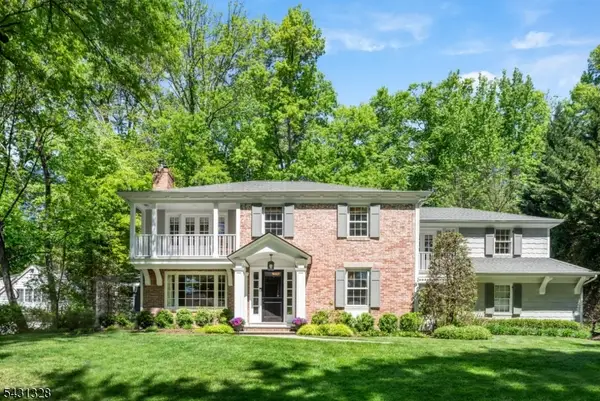 14 Cross Gates, Millburn Twp., NJ 07078