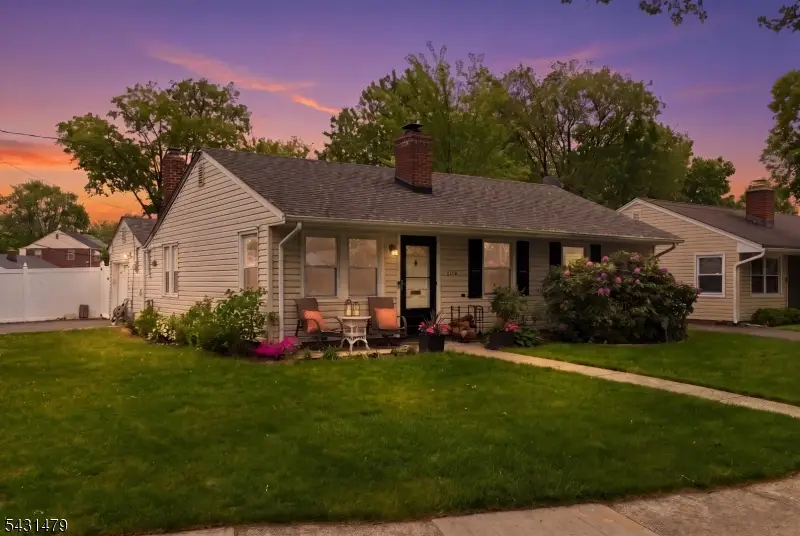 2339 Knapp Dr, Rahway, NJ 07065 - #1