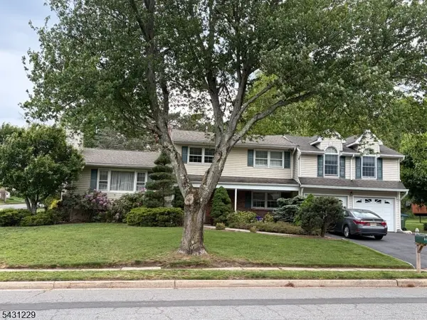 19 Annette Dr, Edison Twp., NJ 08820