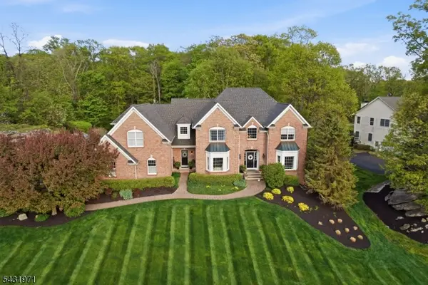 6 Fox Run Rd, Sparta Twp., NJ 07871