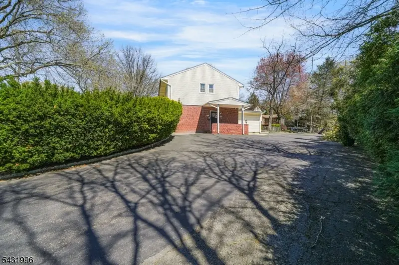 292 Summerhill Rd, East Brunswick, NJ 08816 - #2