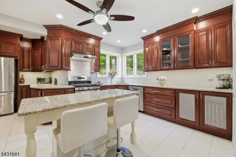 59 Mount Horeb Rd, Warren, NJ 07059 - #3