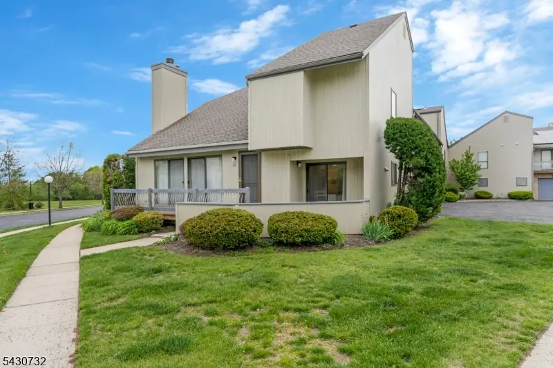 57 Woodhill St, Franklin, NJ 08873 - #2