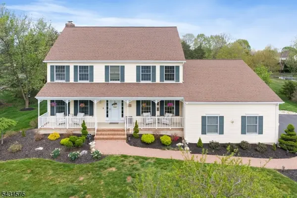 86 Carriage Trl, Montgomery Twp., NJ 08502