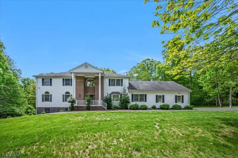 1020 Sunset Rdg, Bridgewater, NJ 08807 - #1