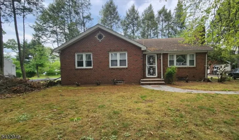 1610 W 7th St, Piscataway, NJ 08854 - #1