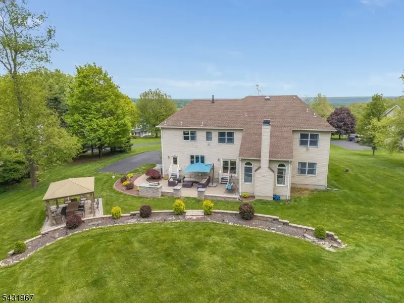 26 Alpaugh Dr, Bethlehem, NJ 08802 - #3