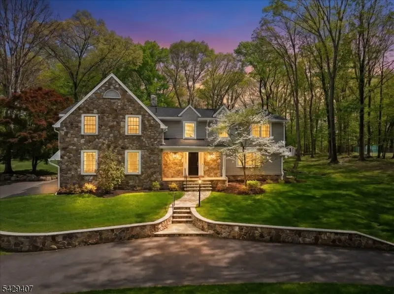 327 Woodside Ave, Franklin Lakes, NJ 07417 - #2