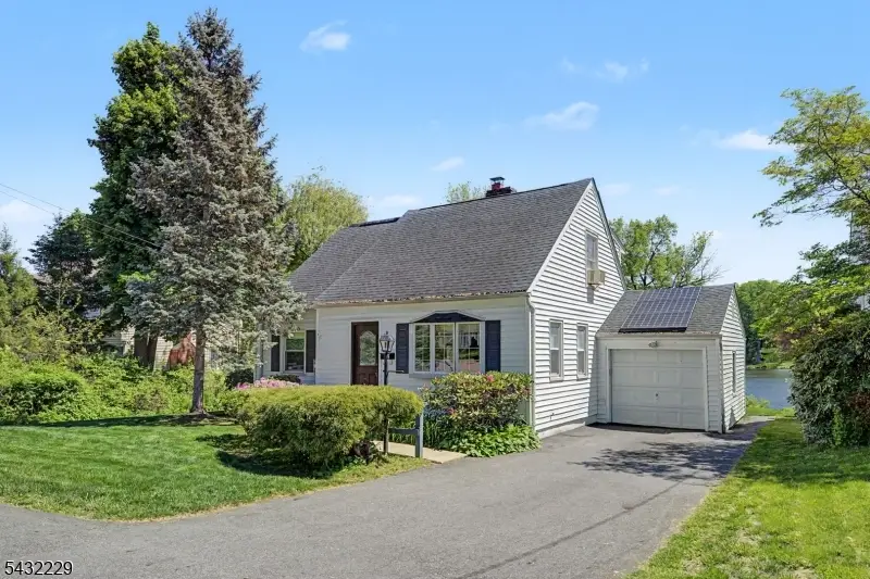 55 Intervale Rd, Parsippany Troy Hills, NJ 07005 - #2