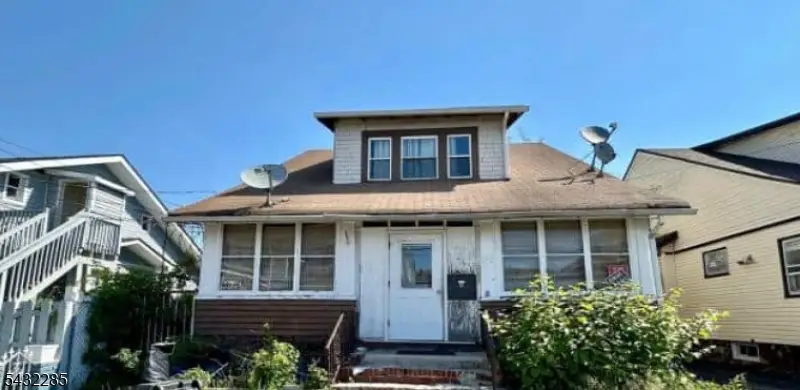 222 Paterson Ave, Paterson, NJ 07502 - #1
