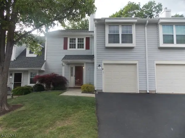 281 Abbey Dr, Franklin Twp., NJ 08873