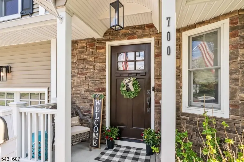 700 Gallows Hill Rd, Cranford, NJ 07016 - #1