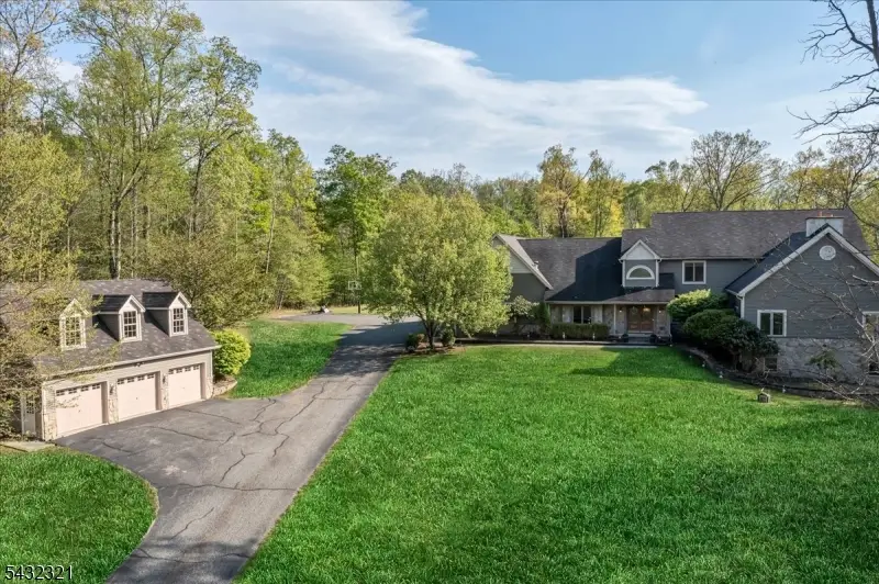 65 Gunn Rd, Frankford, NJ 07826 - #3