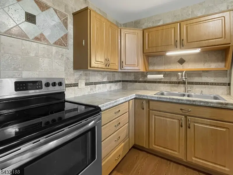 706 Rugby Road, Lopatcong, NJ 08865 - #2