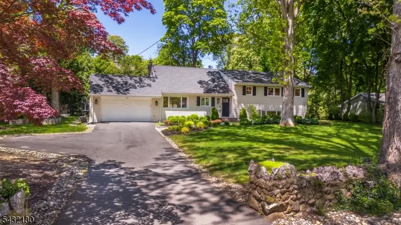 77 Hanover Rd, Mountain Lakes, NJ 07046 - #1