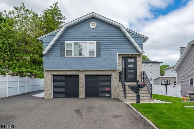 9 N 15th St, Hawthorne, NJ 07506 - #1