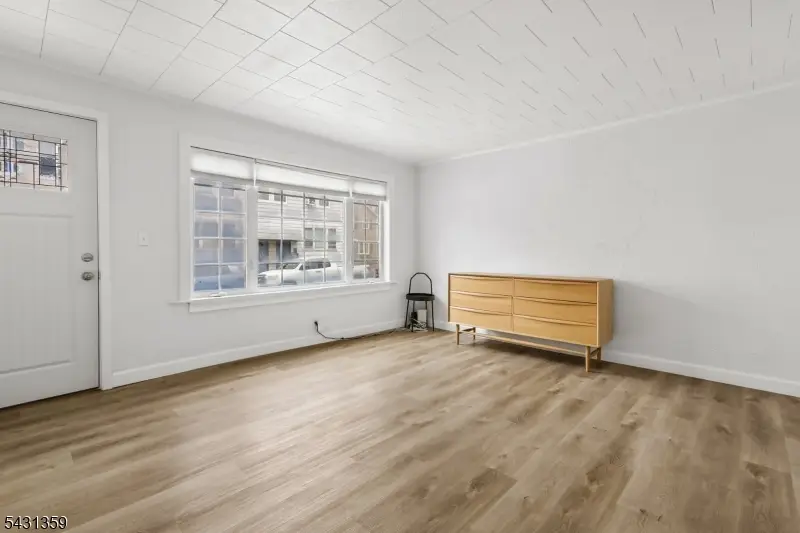 63 Garrison St, Newark, NJ 07105 - #3